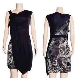 KAREN Milllen Surplice Drape Front 2 Pattern Side Dress Size: 6